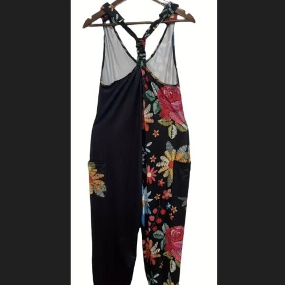 NWT- FLORAL PRINT JUMPER / ROMPER - Picture 3 of 4
